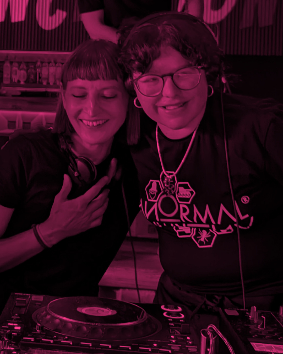 Sarita Duracel (DJ INCLUSIONS)